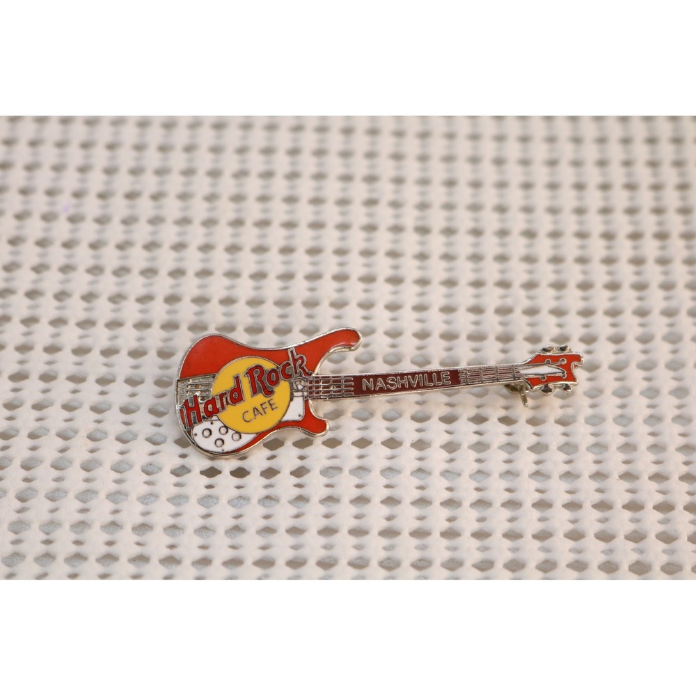 Hard Rock Cafe Pin Unisex OS Red Nashville Guitar Souvenir Enamel Music Logo